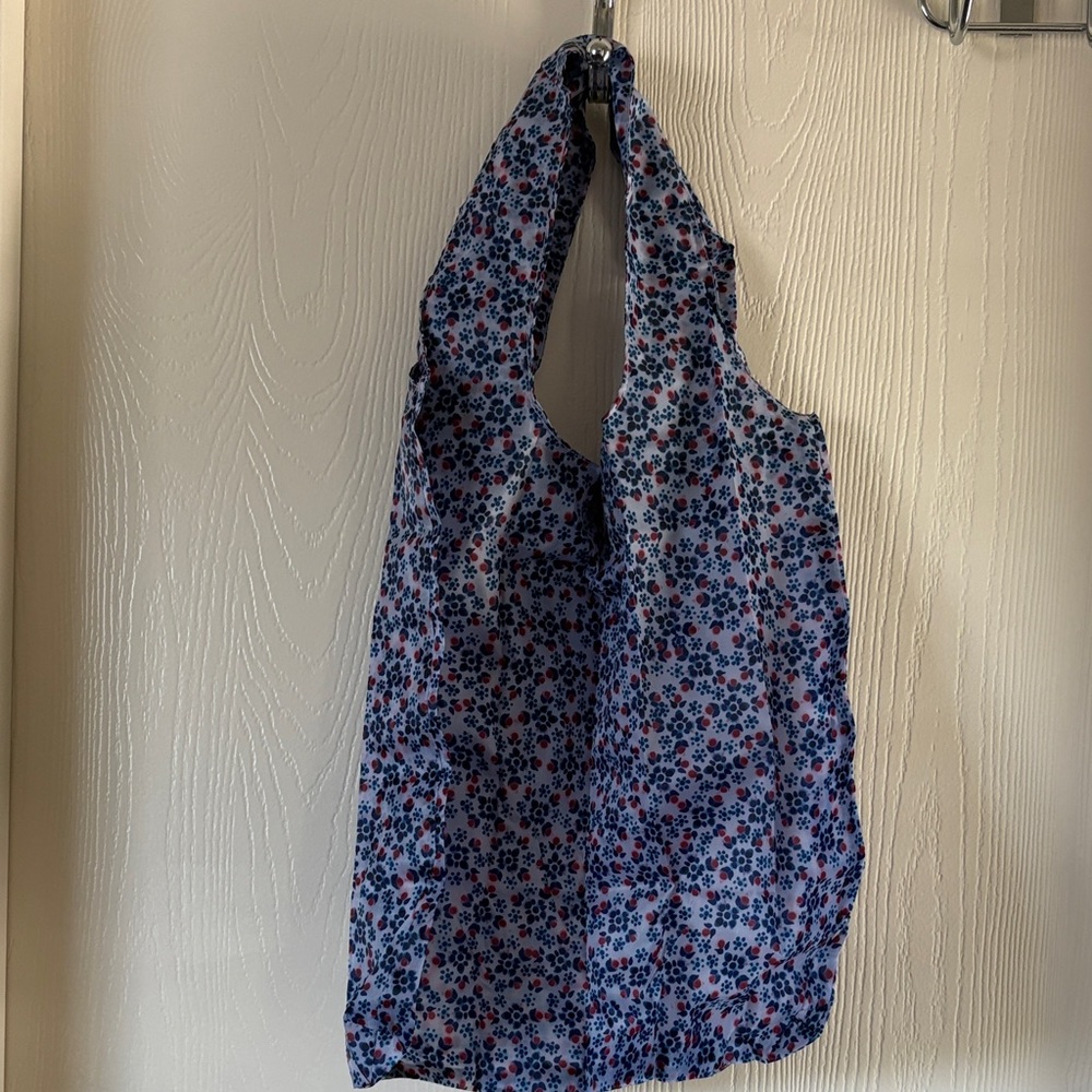 Floral Patterned Tote Bag - Picture 2 of 3